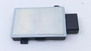 Gebruikte Dode hoek sensor Porsche Cayenne III (9YA) 3.0 V6 Turbo 24V E-Hybrid Prijs € 332,75 Inclusief btw aangeboden door Automaterialen Ronald Morien B.V.