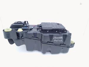 Gebruikte Adblue tank Peugeot Partner (EA//EF/EN/EU) 1.5 BlueHDi 100 Prijs € 423,50 Inclusief btw aangeboden door Automaterialen Ronald Morien B.V.