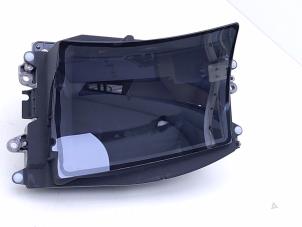 Gebruikte Head-up display Mercedes A-Klasse AMG (177.0) 2.0 A-35 AMG Turbo 16V 4Matic Prijs € 295,00 Margeregeling aangeboden door Automaterialen Ronald Morien B.V.