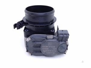 Gebruikte Gasklephuis Mercedes A-Klasse AMG (177.0) 2.0 A-35 AMG Turbo 16V 4Matic Prijs € 149,00 Margeregeling aangeboden door Automaterialen Ronald Morien B.V.