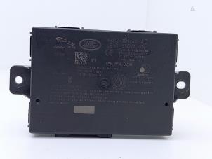 Gebruikte Module keyless vehicle Jaguar E-Pace 2.0 D 165 MHEV 16V AWD Prijs € 95,59 Inclusief btw aangeboden door Automaterialen Ronald Morien B.V.