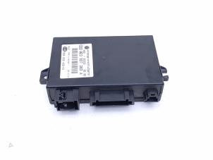 Gebruikte Trekhaak Module Volkswagen Caddy II Combi (9K9B) 1.9 TDI Prijs € 49,00 Margeregeling aangeboden door Automaterialen Ronald Morien B.V.