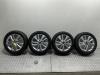 Velgen set + banden van een Volkswagen Taigo 1.5 TSI 16V 2025