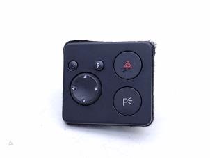 Gebruikte Spiegel Schakelaar Ferrari Maranello 550 48V Prijs € 395,00 Margeregeling aangeboden door Automaterialen Ronald Morien B.V.