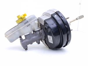 Gebruikte Rembekrachtiger Ferrari Maranello 550 48V Prijs € 795,00 Margeregeling aangeboden door Automaterialen Ronald Morien B.V.