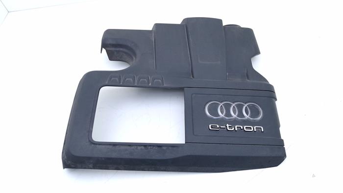 Gebruikte Afdekplaat motor Audi A3 Sportback (8VA/8VF) 1.4 TFSI 16V 40 e-tron Prijs € 34,99 Inclusief btw aangeboden door Automaterialen Ronald Morien B.V.