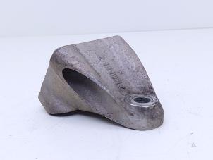 Gebruikte Motorrubber Ferrari Maranello 550 48V Prijs € 85,00 Margeregeling aangeboden door Automaterialen Ronald Morien B.V.