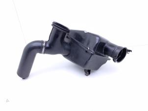 Gebruikte Luchtfilterhuis Ferrari Maranello 550 48V Prijs € 195,00 Margeregeling aangeboden door Automaterialen Ronald Morien B.V.