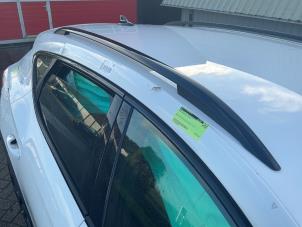 Gebruikte Dakrail set Cupra Formentor 1.4 e-Hybrid VZ 16V Prijs € 211,75 Inclusief btw aangeboden door Automaterialen Ronald Morien B.V.