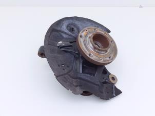 Gebruikte Fusee rechts-voor Opel Combo Cargo 1.5 CDTI 130 Prijs € 78,65 Inclusief btw aangeboden door Automaterialen Ronald Morien B.V.