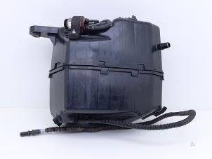 Gebruikte Adblue tank BMW X3 (G01) xDrive 30d 3.0 Turbo 24V Mild Hybrid Prijs € 149,00 Margeregeling aangeboden door Automaterialen Ronald Morien B.V.