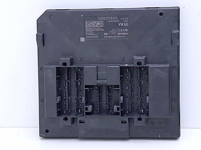 Gebruikte Computer Body Control Volkswagen Golf VII (AUA) e-Golf Prijs € 89,00 Inclusief btw aangeboden door Automaterialen Ronald Morien B.V.