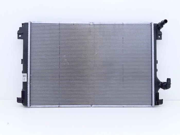 Gebruikte Radiateur Hyundai Ioniq 5 (NE) 77/84 kWh RWD Prijs € 272,25 Inclusief btw aangeboden door Automaterialen Ronald Morien B.V.
