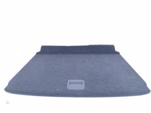 Gebruikte Bekleding bagageruimte Audi A3 Sportback (8YA) 1.4 40 TFSIe 16V Prijs € 89,00 Margeregeling aangeboden door Automaterialen Ronald Morien B.V.