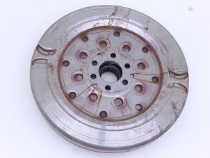 Gebruikte Dubbele massa vliegwiel Audi A3 Sportback (8YA) 1.4 40 TFSIe 16V Prijs € 125,00 Margeregeling aangeboden door Automaterialen Ronald Morien B.V.