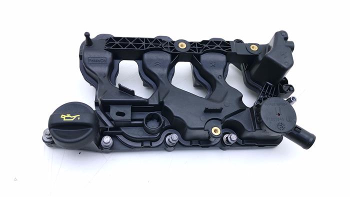 Gebruikte Kleppendeksel Opel Combo Cargo 1.5 CDTI 130 Prijs € 54,99 Inclusief btw aangeboden door Automaterialen Ronald Morien B.V.