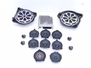 Gebruikte Speakerset Mercedes GLC AMG (X253) 3.0 43 AMG V6 Turbo 4-Matic Prijs € 895,00 Margeregeling aangeboden door Automaterialen Ronald Morien B.V.