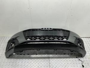Gebruikte Bumper voor Audi A4 Avant (B9) 2.0 40 TDI Mild Hybrid 16V Prijs € 995,00 Margeregeling aangeboden door Automaterialen Ronald Morien B.V.