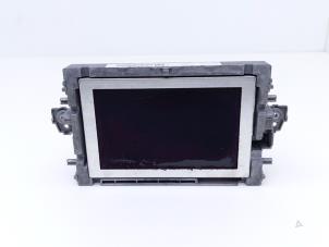 Gebruikte Display Interieur Mercedes E (W212) E-200 CDI 16V BlueEfficiency,BlueTEC Prijs € 89,00 Inclusief btw aangeboden door Automaterialen Ronald Morien B.V.