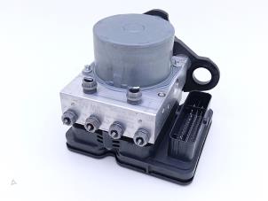 Gebruikte ABS Pomp Volkswagen Taigo 1.5 TSI 16V Prijs € 175,00 Margeregeling aangeboden door Automaterialen Ronald Morien B.V.