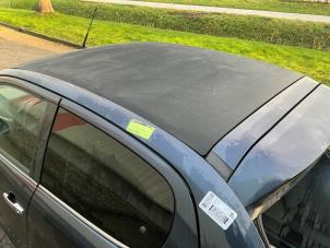Gebruikte Softtop Cabriodak Peugeot 108 1.0 12V Prijs € 595,00 Margeregeling aangeboden door Automaterialen Ronald Morien B.V.