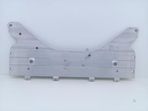 Gebruikte Beschermplaat bodem Audi RS7 Sportback (4KA) 4.0 V8 TFSI Mild Hybrid 32V Prijs € 78,65 Inclusief btw aangeboden door Automaterialen Ronald Morien B.V.