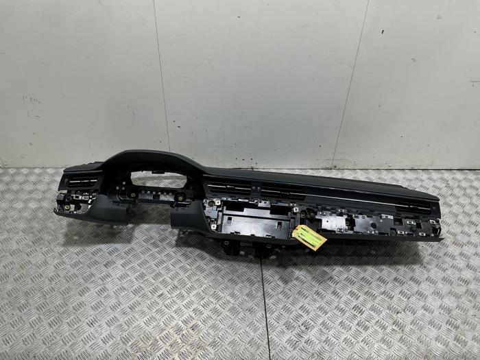 Gebruikte Dashboard Audi RS7 Sportback (4KA) 4.0 V8 TFSI Mild Hybrid 32V Prijs € 1.445,95 Inclusief btw aangeboden door Automaterialen Ronald Morien B.V.