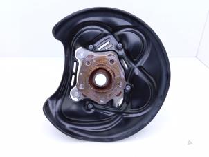 Gebruikte Fusee links-achter Audi RS7 Sportback (4KA) 4.0 V8 TFSI Mild Hybrid 32V Prijs € 295,00 Inclusief btw aangeboden door Automaterialen Ronald Morien B.V.