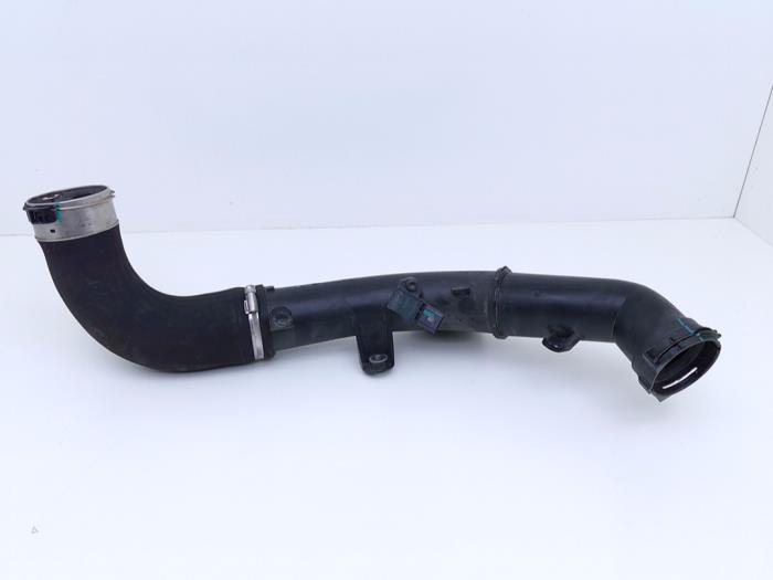 Gebruikte Intercooler Buis Lynk &amp; Co 01 1.5 PHEV Prijs € 45,00 Margeregeling aangeboden door Automaterialen Ronald Morien B.V.
