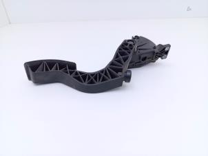 Gebruikte Sensor Gaspedaalpositie Audi Allroad (C5) 2.5 V6 TDI 24V Prijs € 9,99 Margeregeling aangeboden door Automaterialen Ronald Morien B.V.