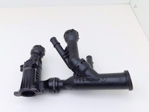 Gebruikte Thermostaathuis Volkswagen Golf VII (AUA) 2.0 TDI 150 16V Prijs € 34,99 Inclusief btw aangeboden door Automaterialen Ronald Morien B.V.