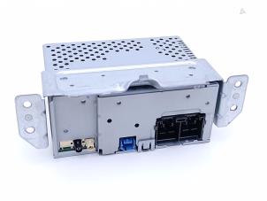 Gebruikte Multi Media Regelunit Ford Puma 1.5 EcoBoost 12V ST Prijs € 175,00 Margeregeling aangeboden door Automaterialen Ronald Morien B.V.