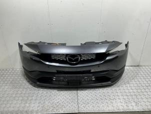 Gebruikte Bumper voor Mazda MX-30 e-SkyActiv 145 Prijs € 995,00 Margeregeling aangeboden door Automaterialen Ronald Morien B.V.