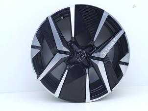 Gebruikte Velg Peugeot 208 II (UB/UH/UP) 1.2 Vti 12V PureTech 100 Prijs € 175,00 Margeregeling aangeboden door Automaterialen Ronald Morien B.V.