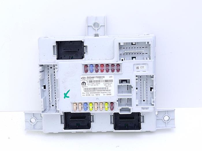 Gebruikte Module Bodycontrol Alfa Romeo Giulia (952) 2.2d 150 16V Prijs € 195,00 Margeregeling aangeboden door Automaterialen Ronald Morien B.V.