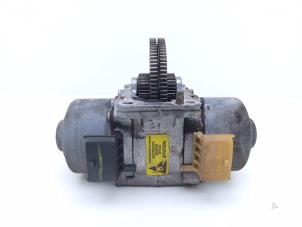 Gebruikte Diversen Smart Fortwo Coupé (451.3) 1.0 52kW,Micro Hybrid Drive Prijs € 275,00 Margeregeling aangeboden door Automaterialen Ronald Morien B.V.