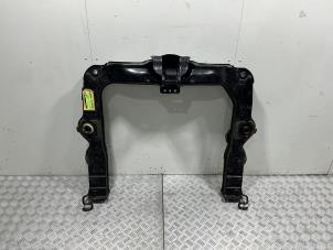 Gebruikte Subframe Smart Fortwo Cabrio (451.4) 1.0 12V Micro Hybrid Drive Prijs € 195,00 Margeregeling aangeboden door Automaterialen Ronald Morien B.V.
