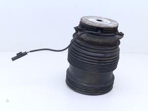 Gebruikte Luchtbalg Mercedes GLC AMG (X253) 4.0 63 AMG 4.0 V8 32V Turbo 4-Matic+ Prijs € 195,00 Margeregeling aangeboden door Automaterialen Ronald Morien B.V.