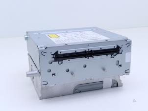 Gebruikte Regelunit Multi Media Mercedes GLC AMG (X253) 4.0 63 AMG 4.0 V8 32V Turbo 4-Matic+ Prijs € 795,00 Margeregeling aangeboden door Automaterialen Ronald Morien B.V.