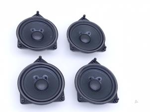 Gebruikte Luidspreker Mercedes GLC AMG (X253) 4.0 63 AMG 4.0 V8 32V Turbo 4-Matic+ Prijs € 75,00 Margeregeling aangeboden door Automaterialen Ronald Morien B.V.