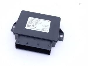 Gebruikte Handrem Module Mercedes GLC AMG (X253) 4.0 63 AMG 4.0 V8 32V Turbo 4-Matic+ Prijs € 115,00 Margeregeling aangeboden door Automaterialen Ronald Morien B.V.