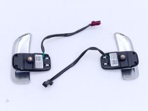 Gebruikte Schakelflipper set Mercedes GLC AMG (X253) 4.0 63 AMG 4.0 V8 32V Turbo 4-Matic+ Prijs € 125,00 Margeregeling aangeboden door Automaterialen Ronald Morien B.V.