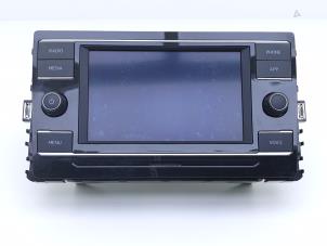 Gebruikte Display Interieur Volkswagen Polo VI (AW1) 1.0 MPI 12V Prijs € 719,95 Inclusief btw aangeboden door Automaterialen Ronald Morien B.V.