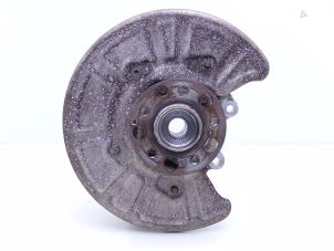 Gebruikte Fusee links-achter Mercedes GLC AMG (X253) 4.0 63 AMG 4.0 V8 32V Turbo 4-Matic+ Prijs € 275,00 Margeregeling aangeboden door Automaterialen Ronald Morien B.V.