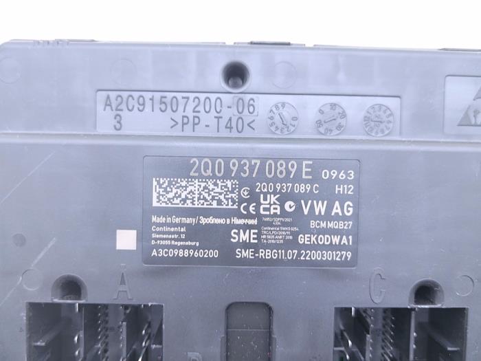 Computer Body Control van een Volkswagen Polo VI (AW1) 1.0 MPI 12V 2023