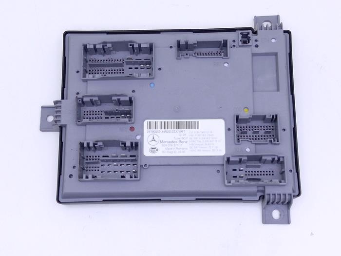 Gebruikte Module Bodycontrol Mercedes EQE (V295) 300 89/90 kWh Prijs € 144,99 Inclusief btw aangeboden door Automaterialen Ronald Morien B.V.