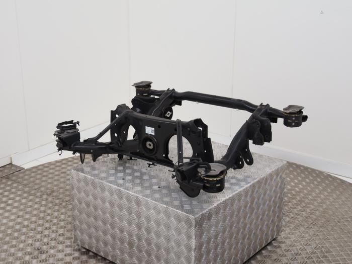 Gebruikte Subframe Volkswagen ID.3 (E11/E12) Pro 58/59 kWh Prijs € 195,00 Inclusief btw aangeboden door Automaterialen Ronald Morien B.V.