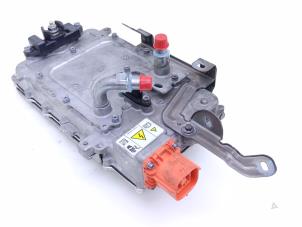 Gebruikte DC/DC converter Ford Kuga III (DFK) 2.5 PHEV 16V Prijs € 325,00 Margeregeling aangeboden door Automaterialen Ronald Morien B.V.