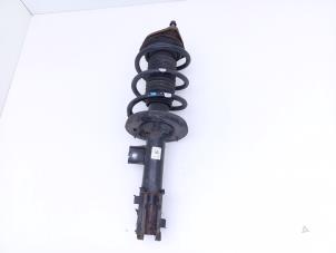 Gebruikte Mac Phersonpoot rechts-voor Hyundai i30 (GDHB5) 1.6 GDI Blue 16V Prijs € 65,00 Margeregeling aangeboden door Automaterialen Ronald Morien B.V.