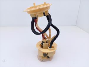 Gebruikte Tank element Pomp Audi Q7 (4MB/4MG) 3.0 TDI V6 24V e-tron plug-in hybrid Prijs € 99,00 Margeregeling aangeboden door Automaterialen Ronald Morien B.V.